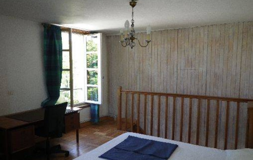 Location de vacances - Appartement à La Rochelle - chambreà l' étage, lit 160*200cm séparable.