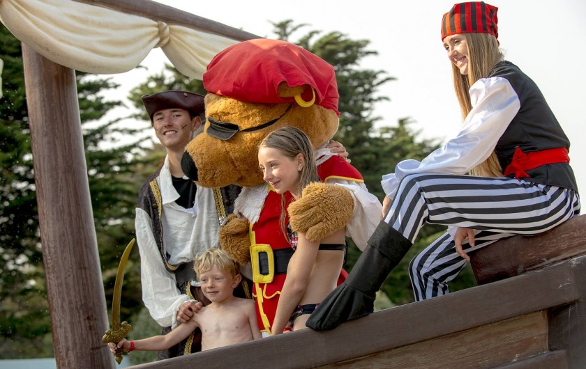 Location de vacances - Camping à Brem-sur-Mer - Animations d'avril à novembre avec notre mascotte Capitain' Pirate