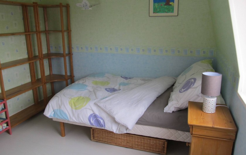 Location de vacances - Appartement à Bernières-sur-Mer - 2ème chambre au 1er étage avec lit 120x190