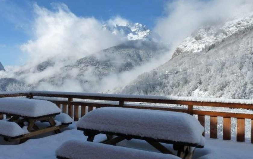 Location de vacances - Appartement à Vaujany - VUE SUR LES MONTAGNES