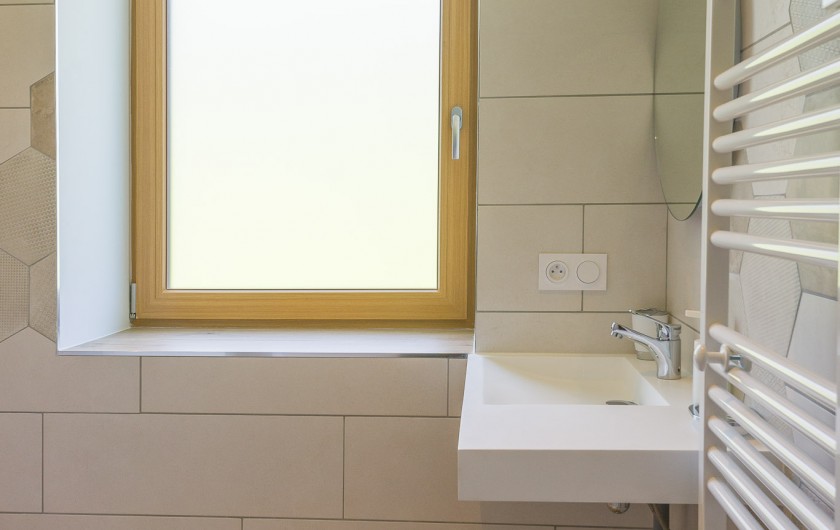 Location de vacances - Gîte à Saint-Julien-en-Vercors - Salle douche 1er étage