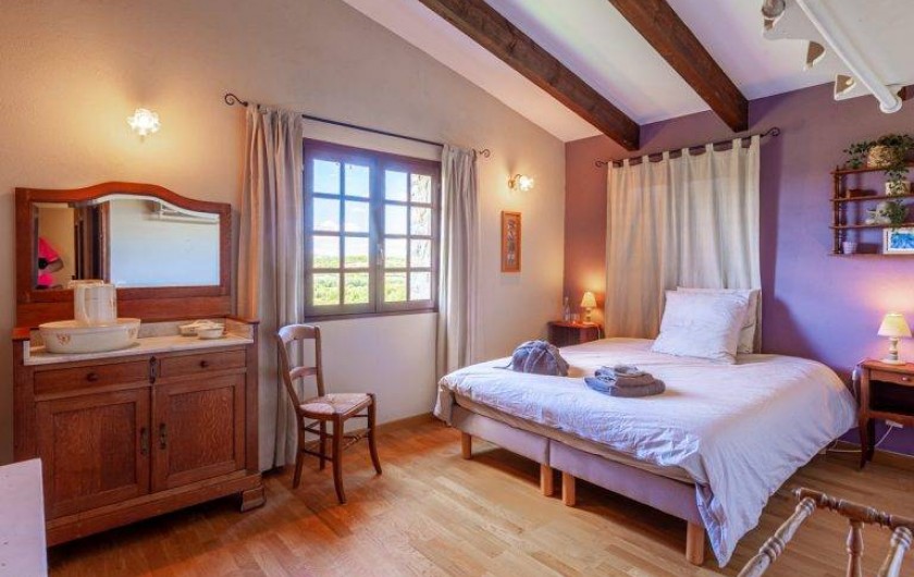Location de vacances - Chambre d'hôtes à Saint-Césaire-de-Gauzignan - Chambre les Lavandes