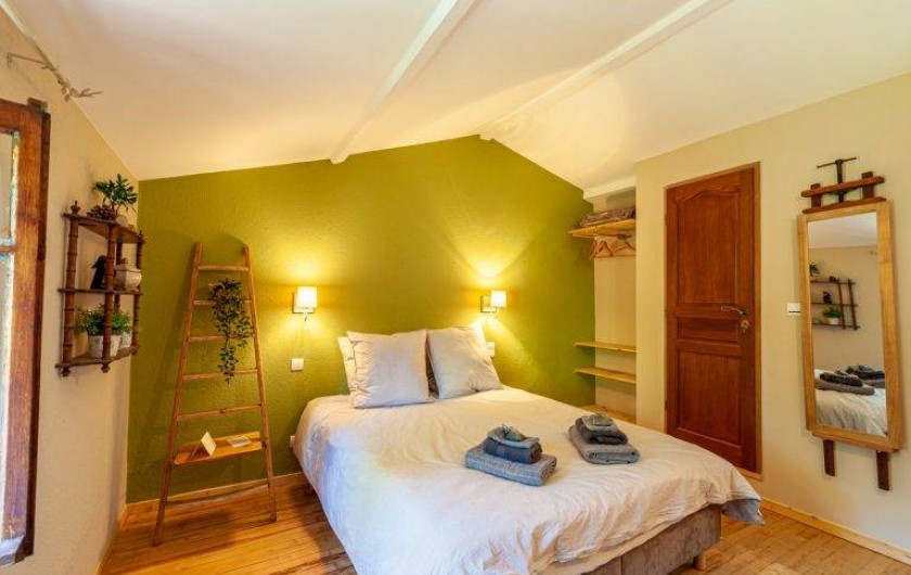 Location de vacances - Chambre d'hôtes à Saint-Césaire-de-Gauzignan - Chambre les  Oliviers