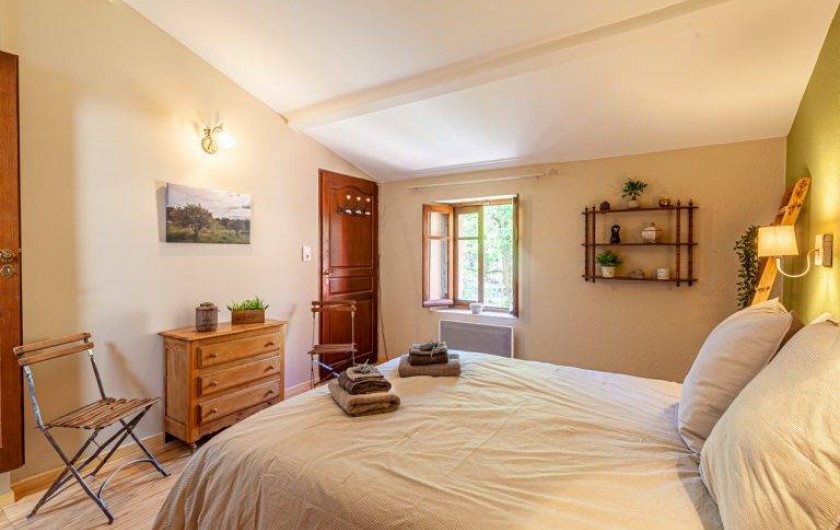 Location de vacances - Chambre d'hôtes à Saint-Césaire-de-Gauzignan - Chambre les  Oliviers