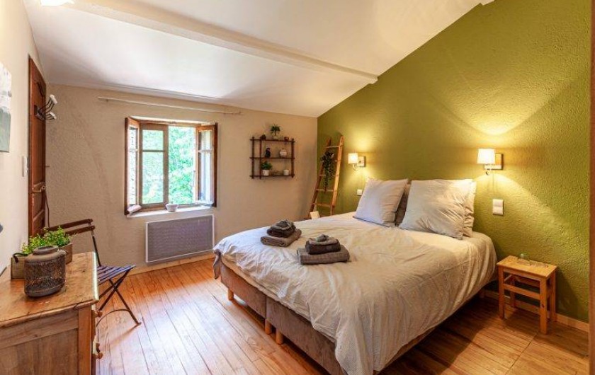 Location de vacances - Chambre d'hôtes à Saint-Césaire-de-Gauzignan - Chambre les  Oliviers