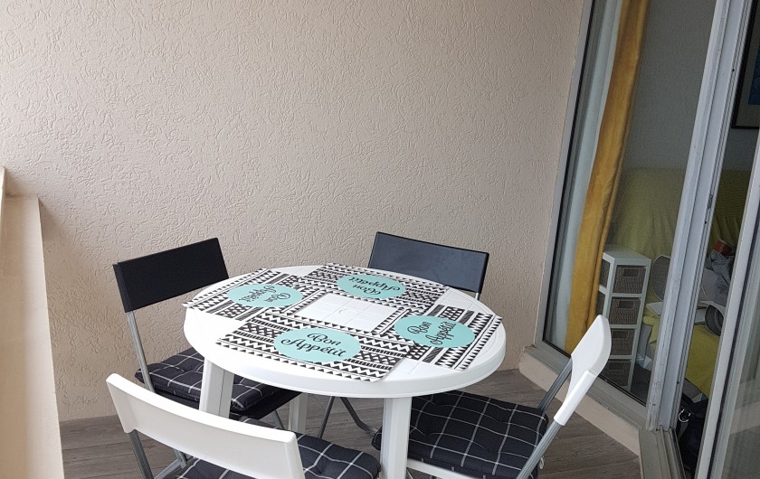 Location de vacances - Studio à Canet-en-Roussillon - balcon