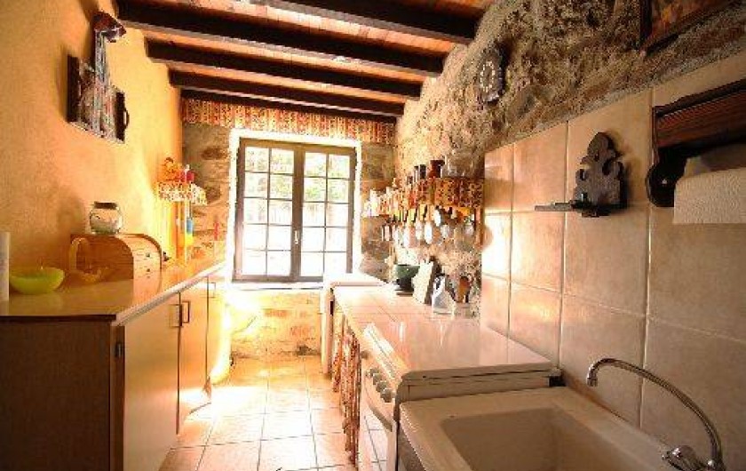 Location de vacances - Gîte à Salles - cuisine