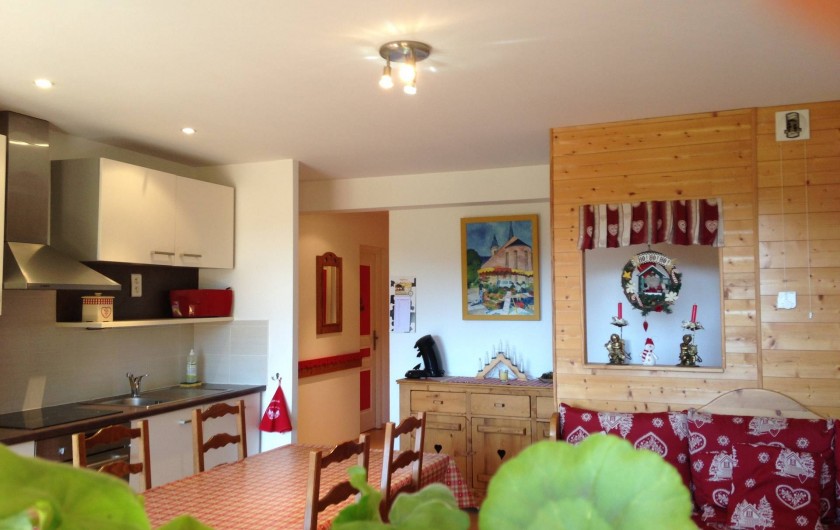 Location de vacances - Appartement à Gérardmer - Cuisine tout équipée - lave-vaisselle, Nespresso.