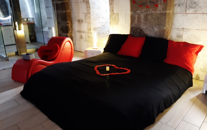 Location de vacances - Gîte à Ambrières-les-Vallées - Lit