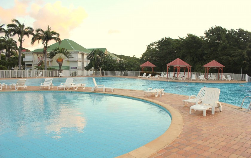 Location de vacances - Appartement à Saint-François - piscine