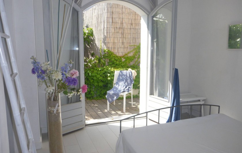 Location de vacances - Villa à Calvi - Chambre sur terrasse