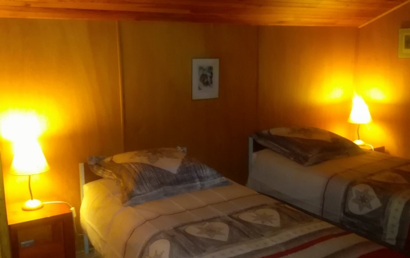 Location de vacances - Chalet à Vallouise - Chambre niveau haut