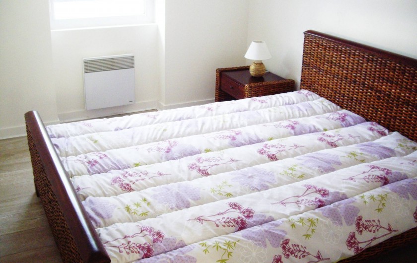 Location de vacances - Appartement à Saint-Brevin-les-Pins - Locations Saisonnières : Appartement avec chambre lit double pour 2 personnes