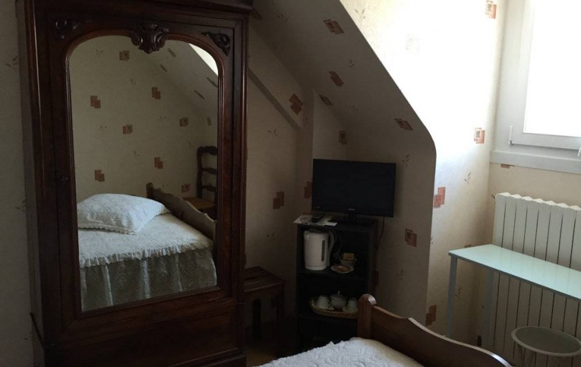 Location de vacances - Chambre d'hôtes à Saint-Malo - La chambre beige