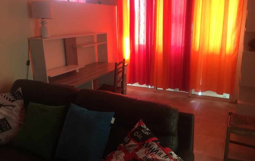 Location de vacances - Appartement à Les Abymes - Votre salon.