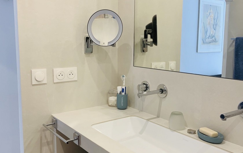 Location de vacances - Villa à Cagnes-sur-Mer - Salle d'eau chambre #1 Shower room , room #1