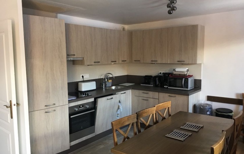 Location de vacances - Appartement à Les Claux - cuisine