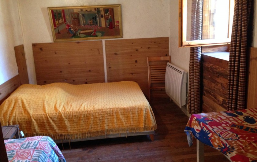 Location de vacances - Villa à Essert-Romand - La 3è chambre du bas
