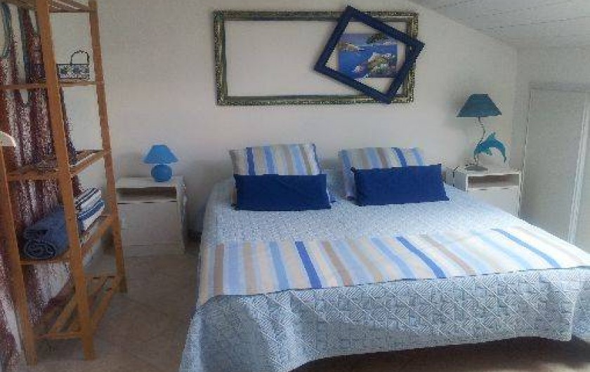 Location de vacances - Chambre d'hôtes à Cuttoli-Corticchiato - chambre avec lit 160 et bureau "U Mare"
