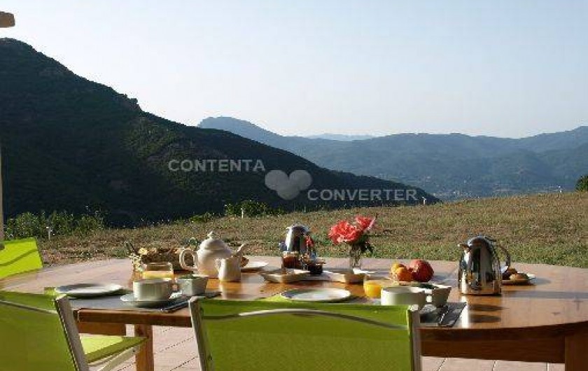 Location de vacances - Chambre d'hôtes à Cuttoli-Corticchiato - le petit-déjeuner