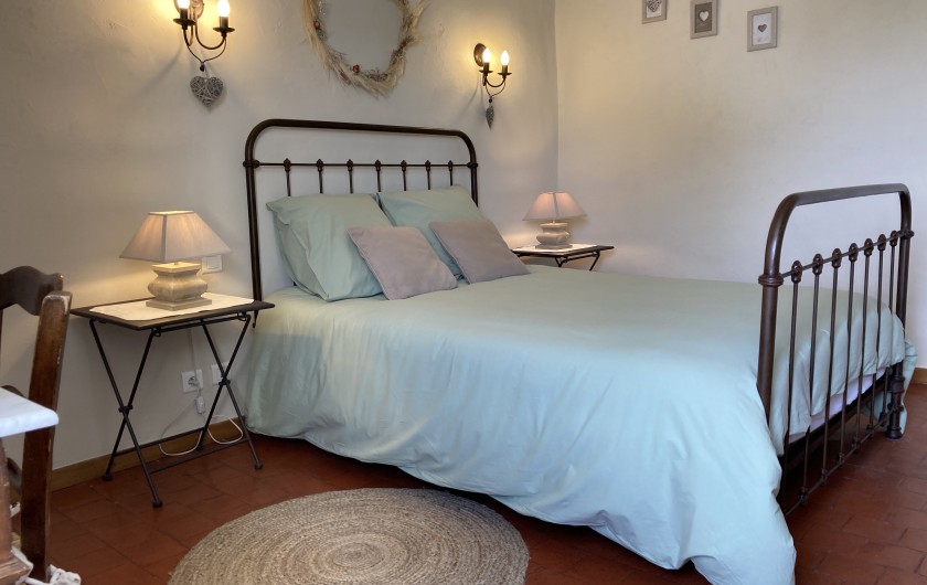 Location de vacances - Gîte à Mazan - Chambre parentale