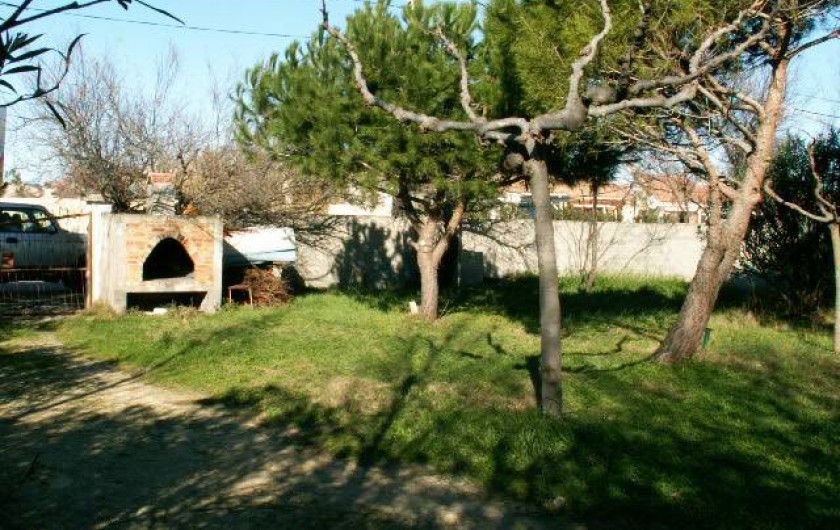 Location de vacances - Appartement à Frontignan - VASTE TERRAIN