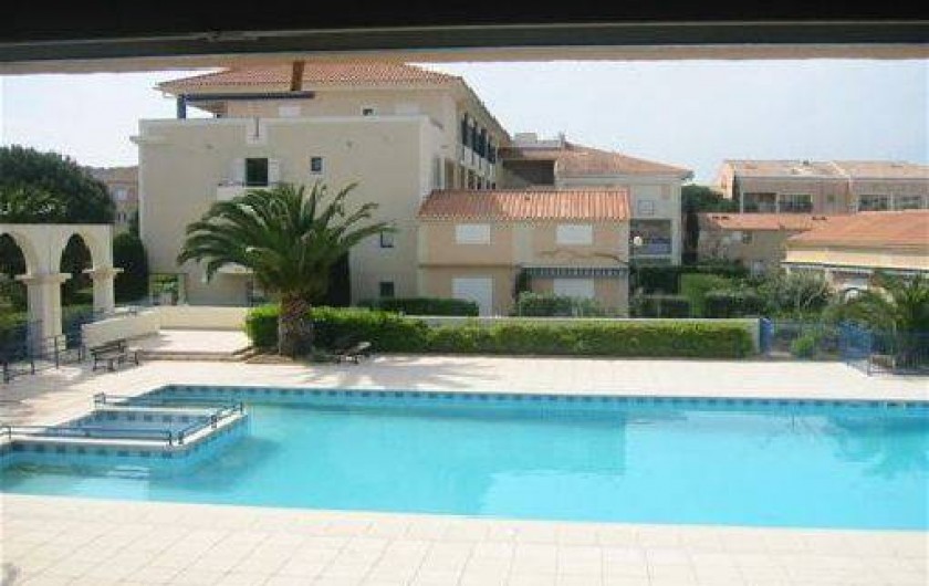 Location de vacances - Mas à Le Lavandou - vue d'une chambre