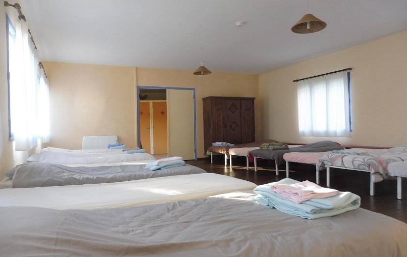 Location de vacances - Gîte à Vernoux-en-Vivarais - Le dortoir