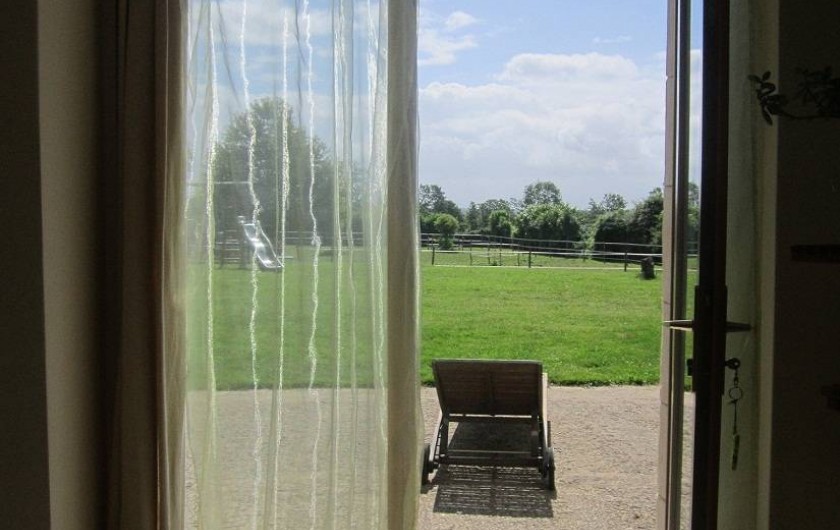 Location de vacances - Chambre d'hôtes à Ardin - Chambre 1 accès terrasse