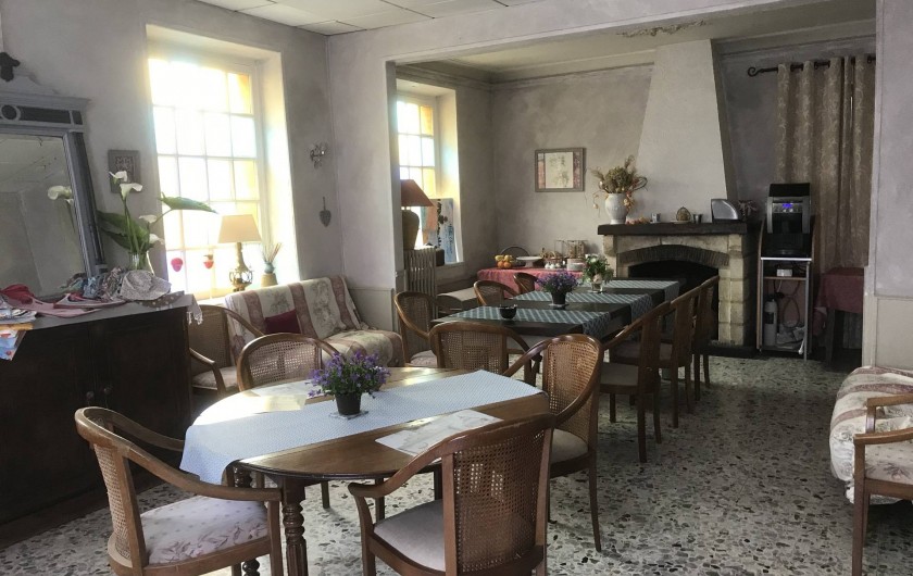 Location de vacances - Chambre d'hôtes à Les Andelys - Salle du petit déjeuner