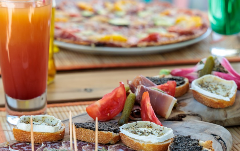 Location de vacances - Gîte à Ruoms - Pizza Paillotes