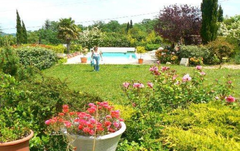Location de vacances - Villa à Brignoles - Jardin