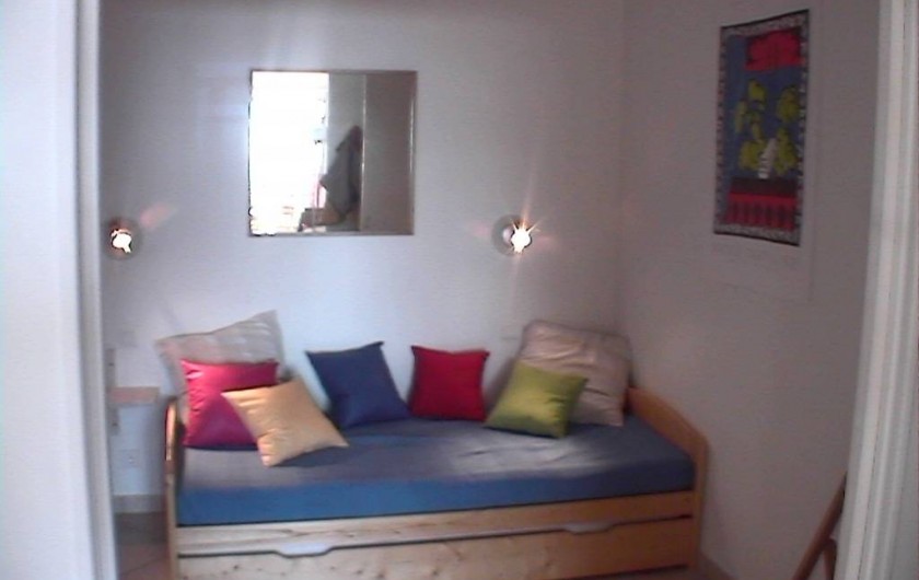 Location de vacances - Appartement à Cassis - La petit chambre avec lits gigognes