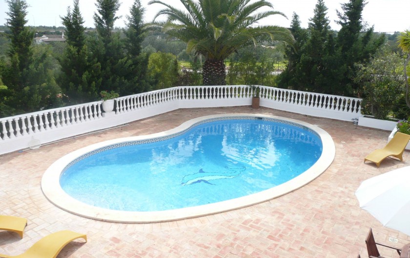 Location de vacances - Villa à Tavira - Vue sur la piscine du studio