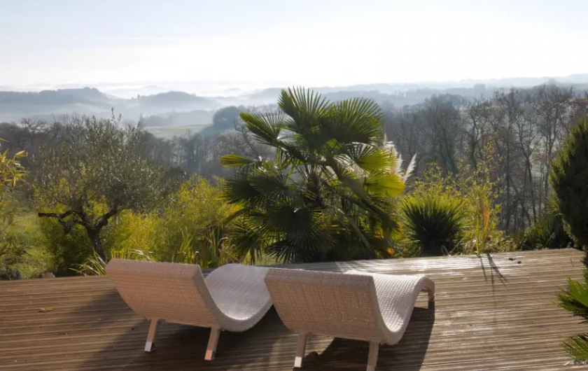 Location de vacances - Villa à Castin - Vue sur le paysage gersois
