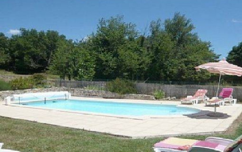 Location de vacances - Villa à Vallon-Pont-d'Arc - piscine