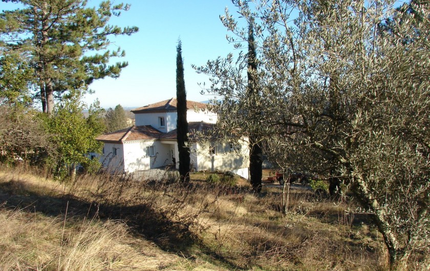 Location de vacances - Villa à Joyeuse - Façade avant