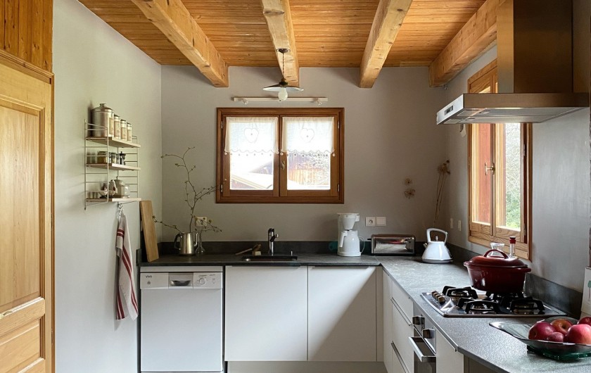 Location de vacances - Gîte à Saint-Sigismond - CUISINE, VUE D'ENSEMBLE