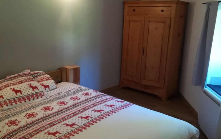 Location de vacances - Appartement à Charvonnex - chambre Mandallaz
