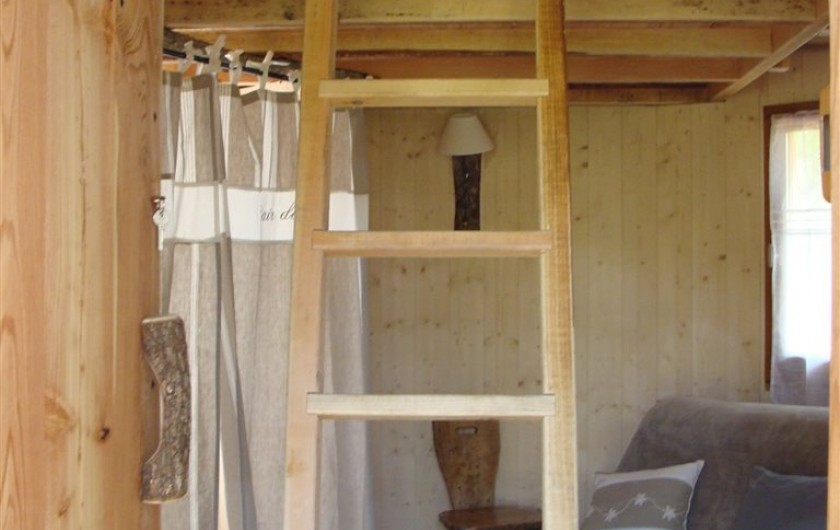 Location de vacances - Cabane dans les arbres à Rivière-sur-Tarn - La Cabane de Lily