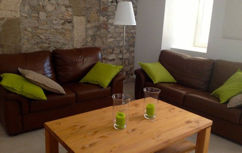 Location de vacances - Gîte à Sainte-Anastasie - Salon Domitia