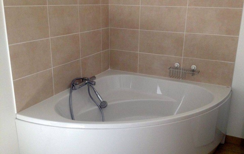 Location de vacances - Gîte à Sainte-Anastasie - Baignoire Domitia