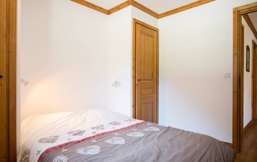 Location de vacances - Appartement à Bessans - Chambre parentale