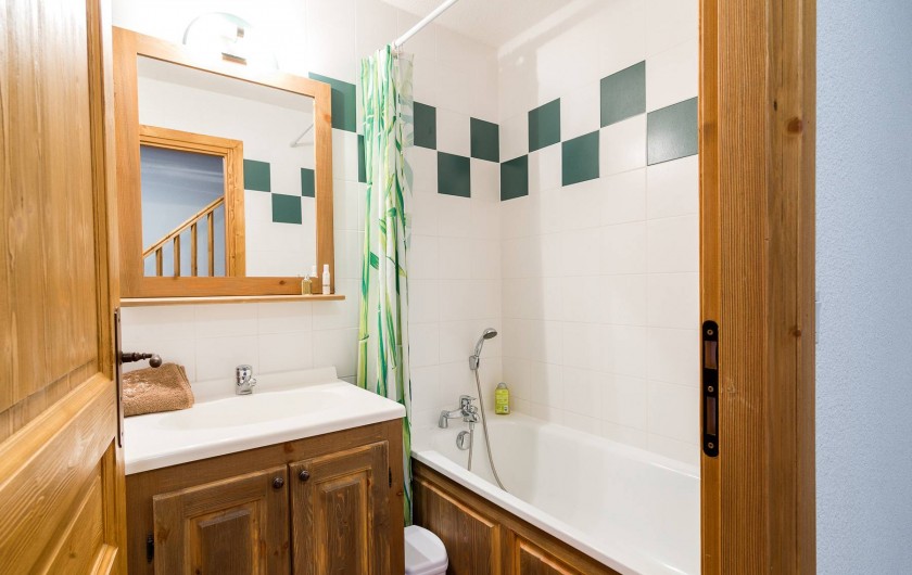 Location de vacances - Appartement à Bessans - Salle de bains