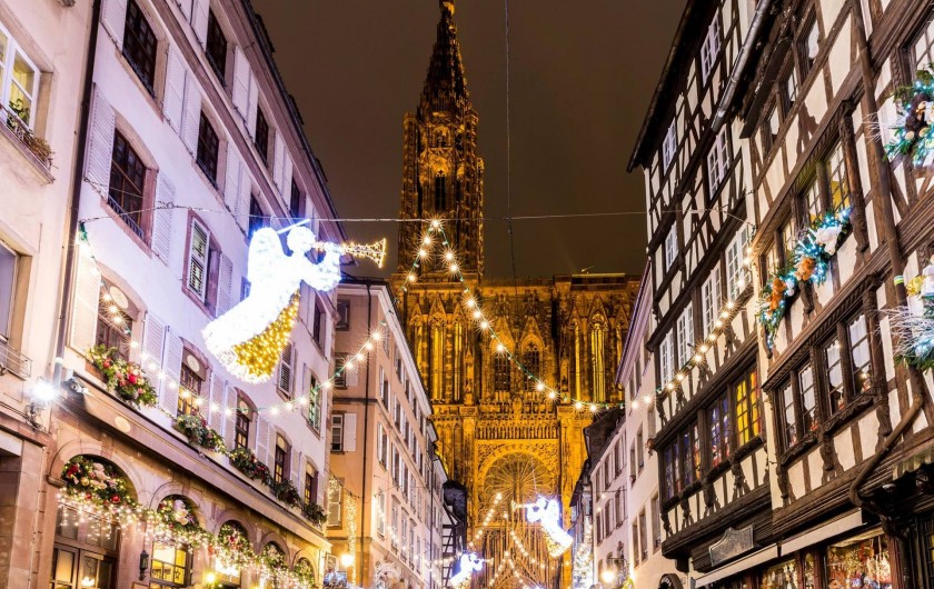 Marché de Noël à Strasbourg, à 30km de Rosheim.