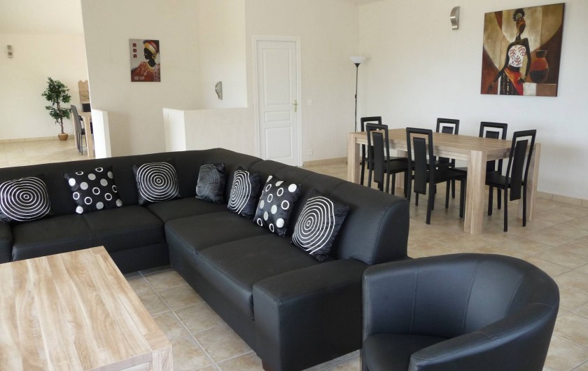 Location de vacances - Villa à Sainte-Lucie de Porto-Vecchio - SALON / SALLE À MANGER