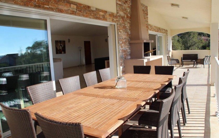 Location de vacances - Villa à Sainte-Lucie de Porto-Vecchio - TERRASSE