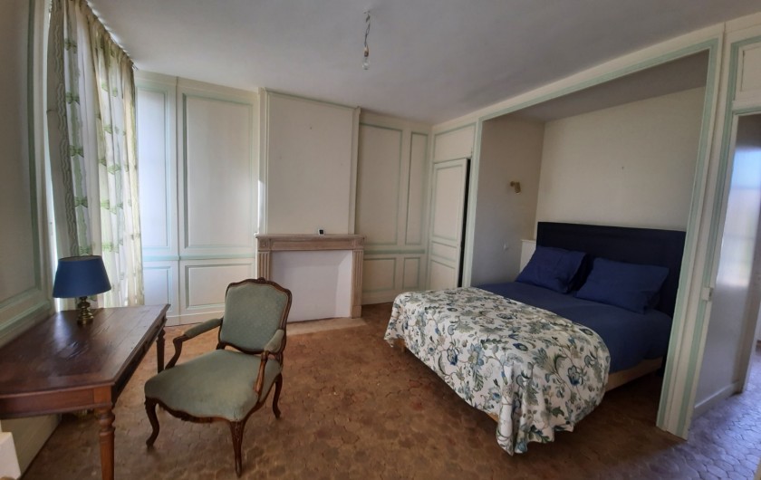 Location de vacances - Château - Manoir à Mesnil-Verclives - une chambre à l étage