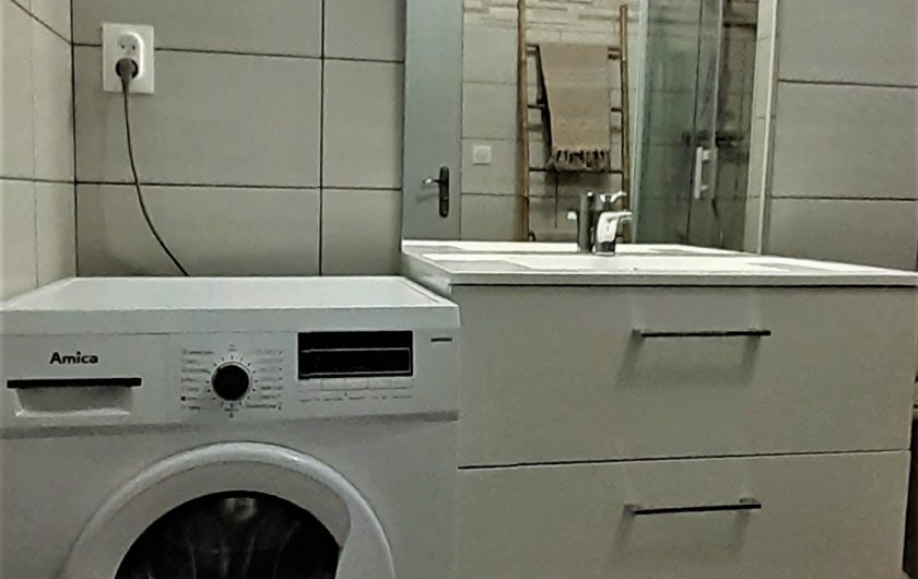 Location de vacances - Appartement à Le Mont-Dore - Salle de douche