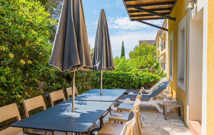 Location de vacances - Appartement à Rayol-Canadel-sur-Mer - Appartement avec un accès direct jusqu’à 8 pers